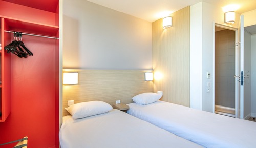 Zweibettzimmer