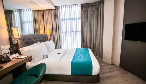 Doppelzimmer (Fine)