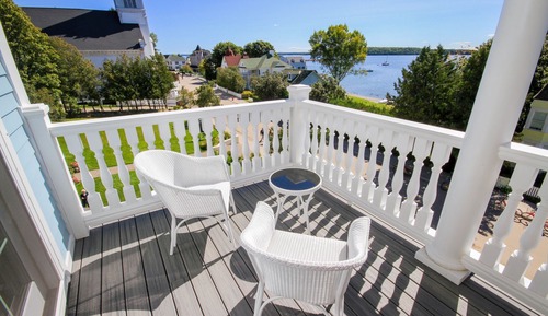 Zimmer, 1 Queen-Bett (Cottage Balcony Harbour View)