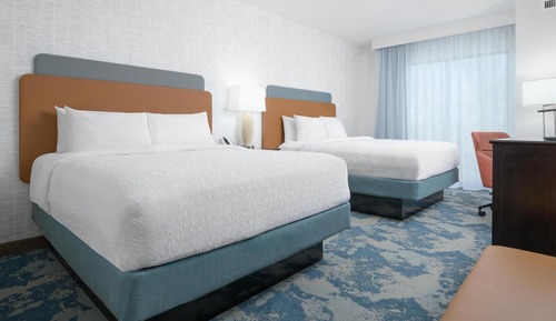 Zimmer, 2 Queen-Betten