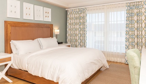 Standardzimmer, 1 King-Bett, Stadtblick (Town View King)