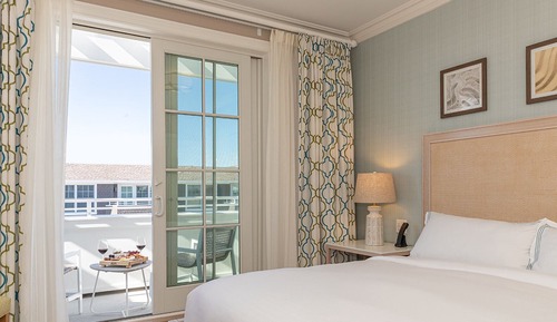 Standardzimmer, 1 King-Bett, verschiedene Ausblicke (SPA-SIDE Town view king w/ balcony)