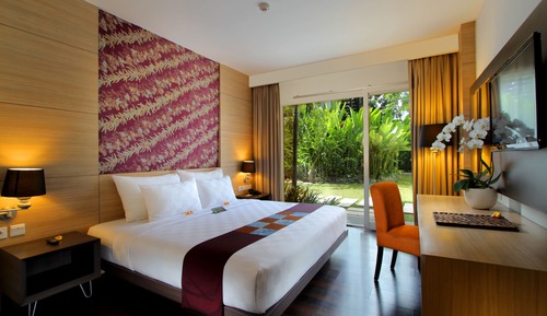 Deluxe Garden Terrace