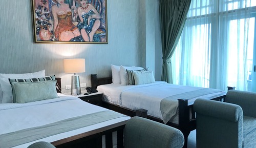 Premium Deluxe 2 Twin, City View Balcony