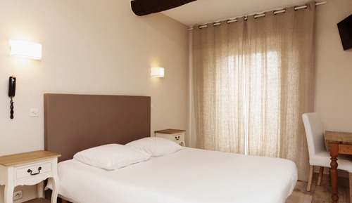 Dreibettzimmer