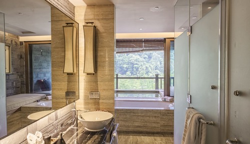 Zimmer (Terrace Hot Spring Retreat)