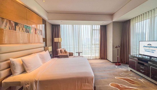 Suite, 1 King-Bett, Nichtraucher (Twin Tower View)