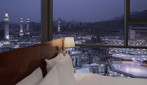 Junior-Suite, 1 King-Bett (Partial Kaaba View)