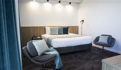Superior-Zimmer, 1 King-Bett, Balkon