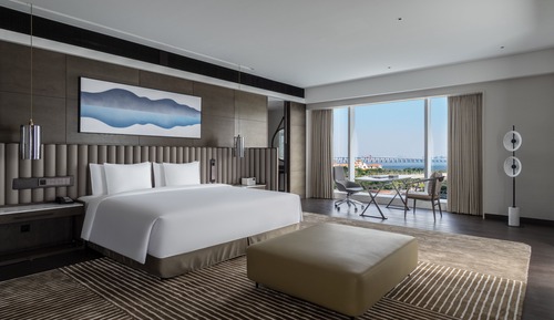 Royal-Suite, 1 King-Bett (Panorama View)