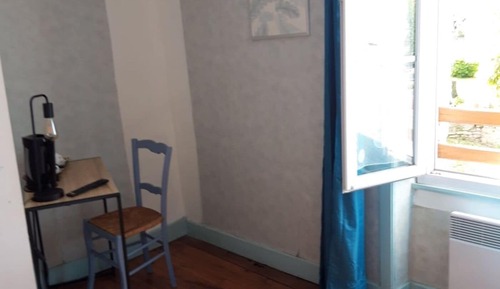 Doppelzimmer, mit Bad (n°1)