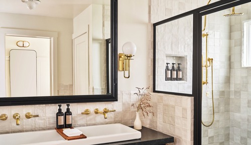 Studio, 1 King-Bett, Ausstattung für hörgeschädigte Menschen, Terrasse (Hearing Accessible w/ Tub)