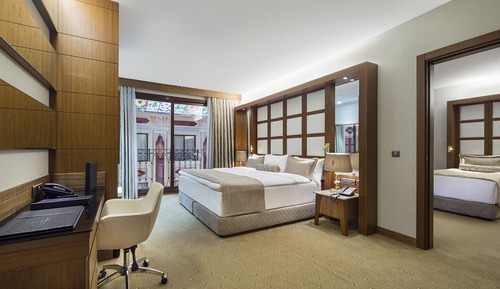 Familien-Vierbettzimmer