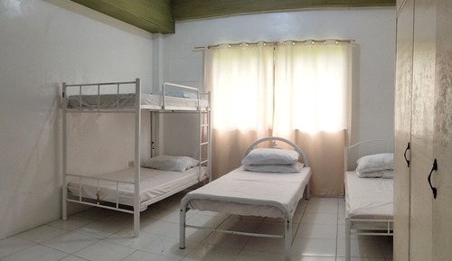 Standard-Vierbettzimmer