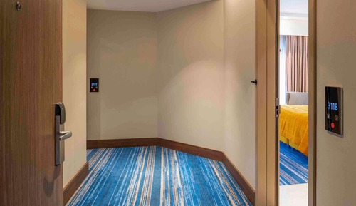 Familienzimmer, Verbindungszimmer, Gartenblick