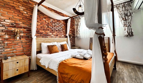 Bodrum Kat Aile Odasi