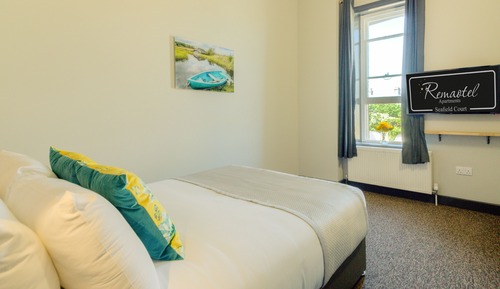 Apartment, eigenes Bad (Tides)