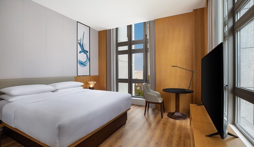 Zimmer, 1 King-Bett, Eckzimmer