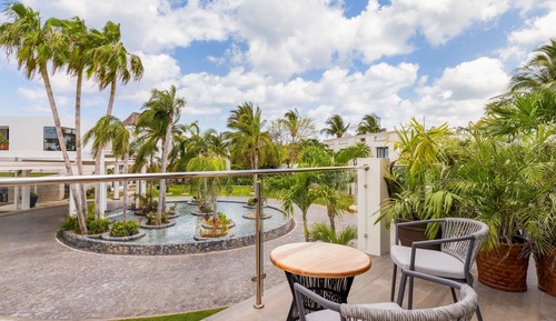 Junior-Suite, 2 Doppelbetten (Preferred Club - Tropical View)