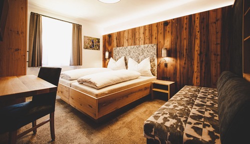 Dreibettzimmer