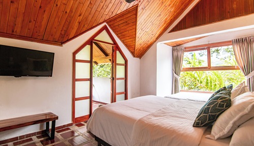 Basic-Vierbettzimmer