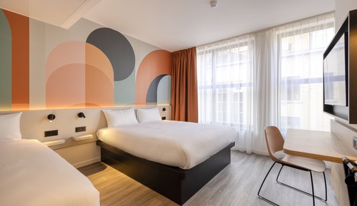 Dreibettzimmer