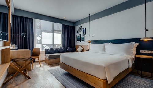 Zimmer, 1 King-Bett und Schlafsofa