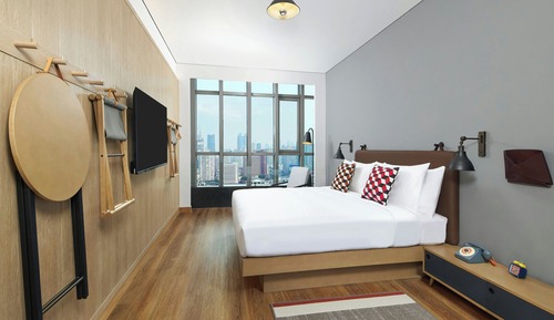 Zimmer, 1 King-Bett, Stadtblick, Eckzimmer