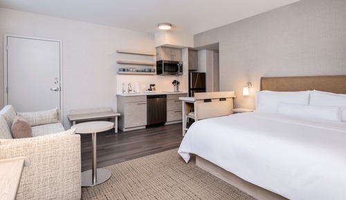 Studio, 1 King-Bett und Schlafsofa (Mobility Accessible, Tub)