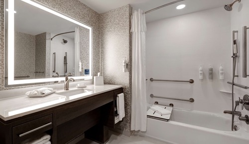 Studio, 1 King-Bett, barrierefrei, Badewanne