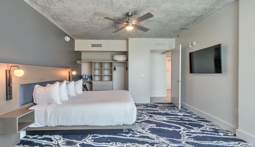 1 Bedroom Ocean View Residence