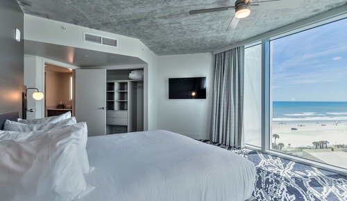 Zimmer, 2 Schlafzimmer, Stadtblick