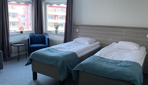 Familien-Vierbettzimmer