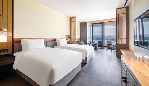 Premier-Zweibettzimmer, Seeblick
