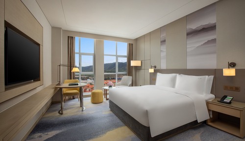 Standardzimmer, 1 King-Bett, Bergblick