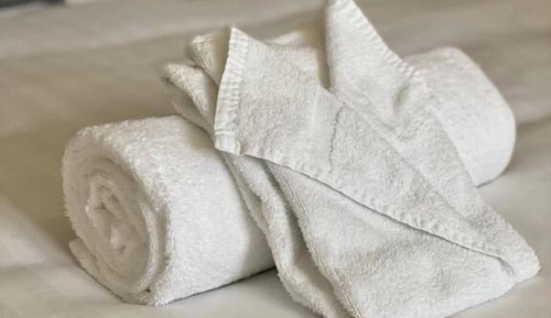 Standard-Doppelzimmer (Toilettes commune)
