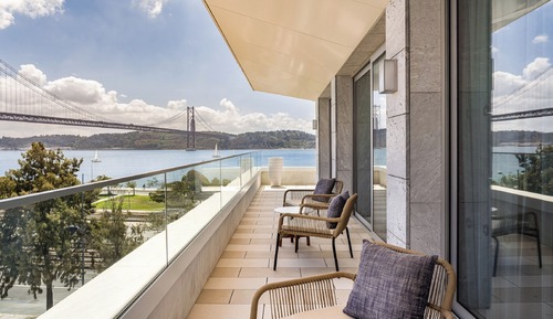 Premium-Suite, Flussblick, Eckzimmer