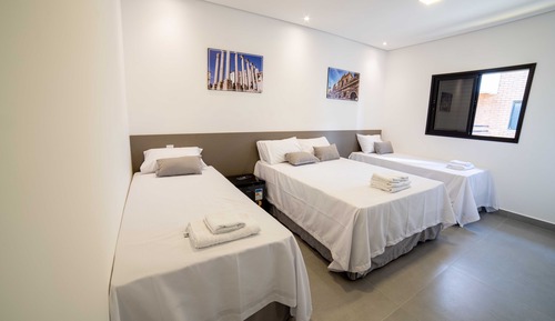 Familien-Vierbettzimmer