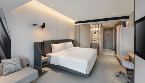 Standardzimmer, 1 King-Bett, Flussblick