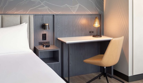 Zimmer, 1 King-Bett und Schlafsofa