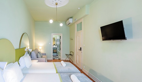 Deluxe-Doppel- oder -Zweibettzimmer