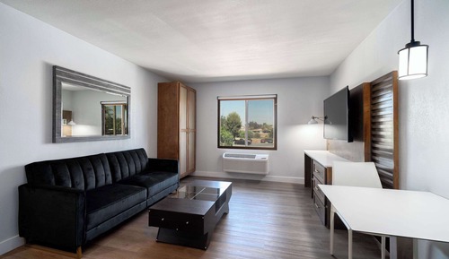 Suite, 1 King-Bett, Nichtraucher, Balkon