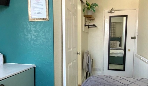 Deluxe-Einzelzimmer (2nd Floor Single)