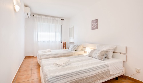 Standard-Apartment, 2 Schlafzimmer, Poolblick
