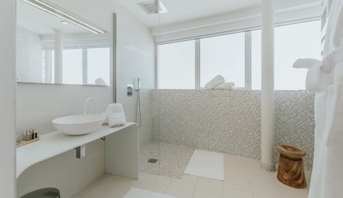 Standard-Doppel- oder -Zweibettzimmer