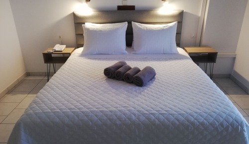 Comfort-Doppelzimmer, Mehrere Betten, eingeschränkter Meerblick