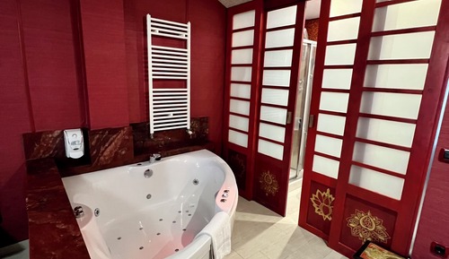 Deluxe-Zimmer (Jacuzzi)