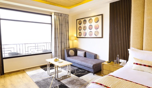 Executive-Studiosuite, 1 King-Bett, Balkon, Bergblick