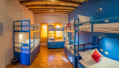 Gemeinsamer Schlafsaal, Gemischter Schlafsaal (Bed-in 8 beds)