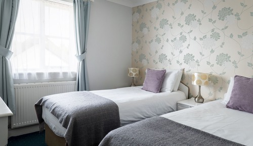 (09) West Facing Twin Room